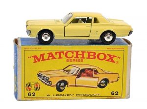 Matchbox Mercury Cougar 62c crema